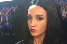 На шоу Я смогу! Ольга Бузова перевоплотилась в жгучую брюнетку