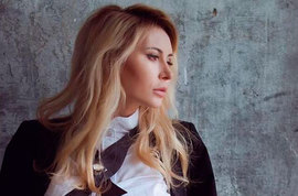 Нового мужчину Элины Карякиной поклонники считают уродом 