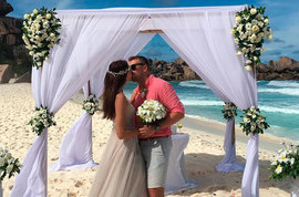 Поклонники обсуждают сейшельскую свадьбу Трегубнко и Сухановой