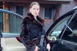 Саша Артемова сорвалась на покупателя в аптеке