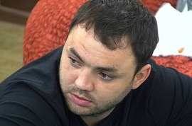 Саша Гобозов открещивается от своей матери любыми способами
