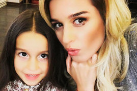 Старшая дочка Ксении Бородиной делится семейными тайнами 